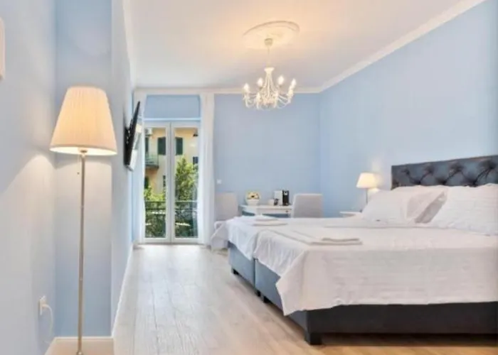 Konukevi Finest Leonilda-central With Balcony 4*