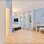 Gasthof Finest Leonilda-central With Balcony 4*