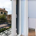 Gasthof Finest Leonilda-central With Balcony