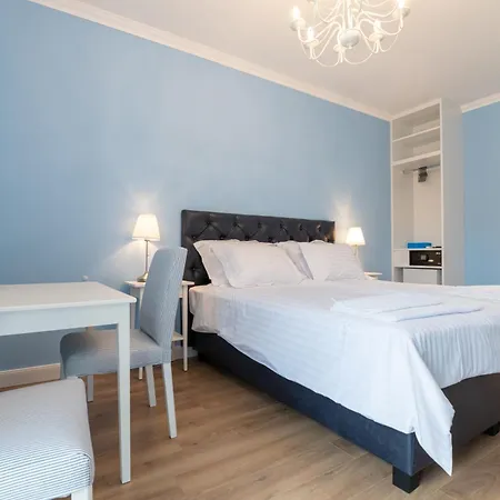 Finest Leonilda-central With Balcony Split