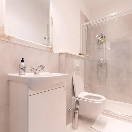 Finest Leonilda Gostinjska kuća 4*