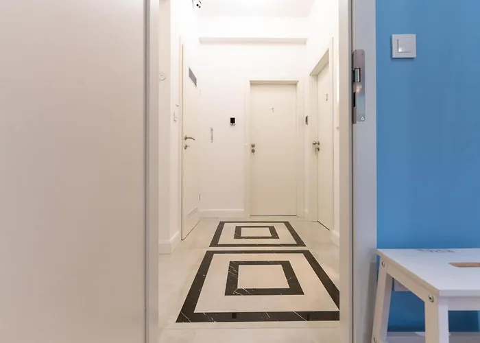 Finest Leonilda-central With Balcony Pensionat Split